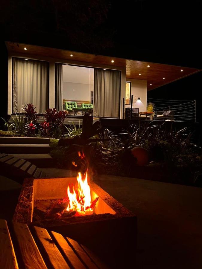 La Contemporanea Cabanas Prox A Cidade Vista Para Ponto Turistico Urubici Luaran gambar